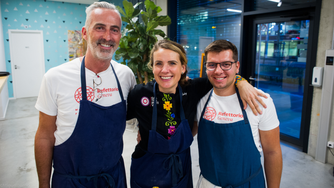 Nicola Gryczka, participating Dela social entrepreneur together with her IKEA co-workers ©MiguelBueno.jpg