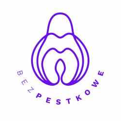Na białym tle fioletowe logo przedstawiające zarys pestki oraz napis "Bezpestkowe". Logo jest autorstwa Eugenii Wasylczenko.